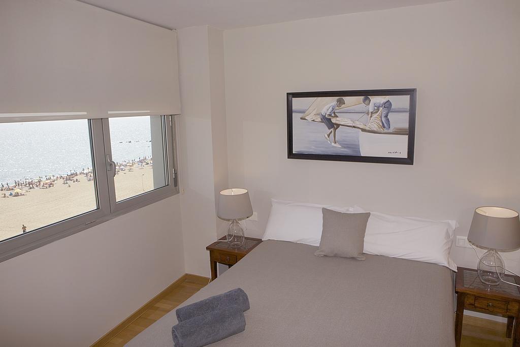 Great Sea-Side Barcelona Apartment Badalona Buitenkant foto